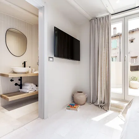 Calnova Apartament *